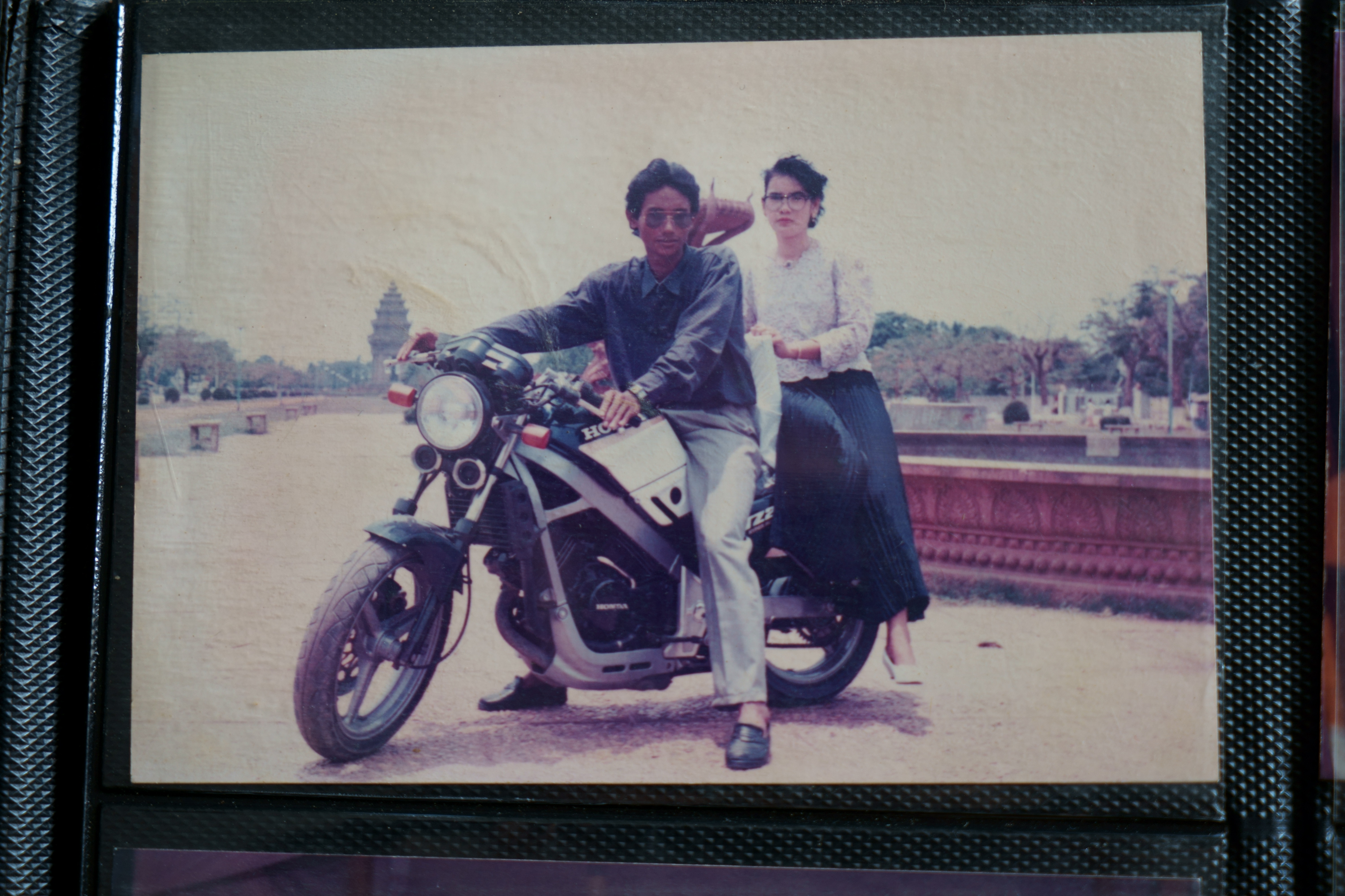 Wutty and his wife in front of Independence Monument, Phnom Penh